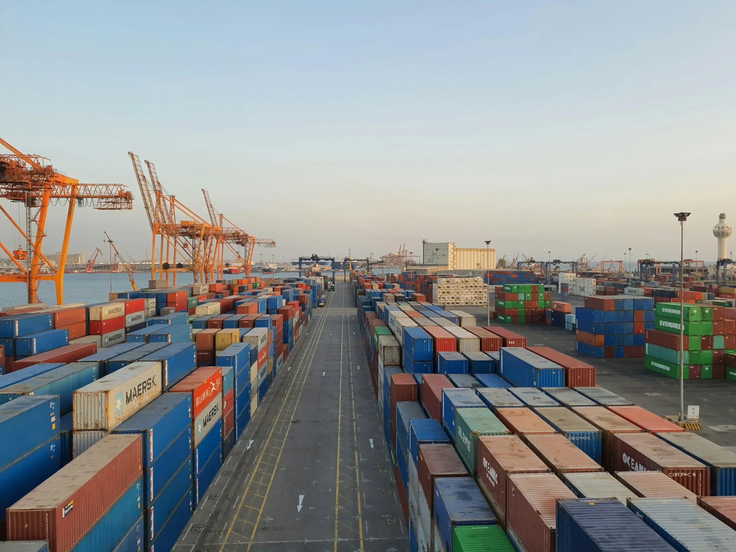 Container terminal with automated transport vehicles moving shipping containers
